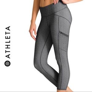 Athleta Static Drifter Capri